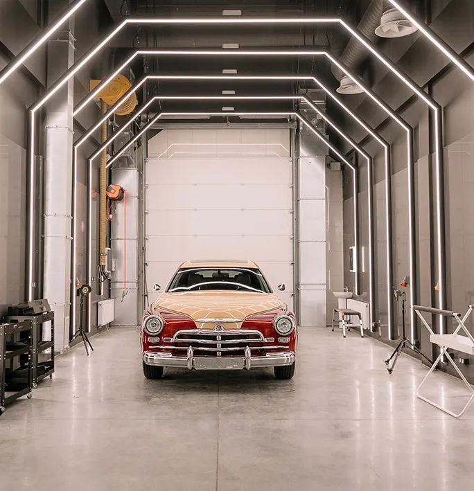 Loyiha fotosurati: Ko‘rgazma majmuasi Ak Bars Retro Cars, Qozon